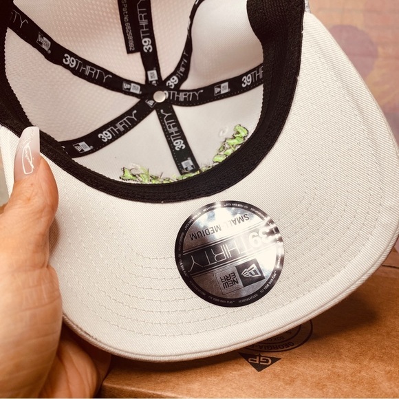 NEW New Era 39THIRTY Wild Child Customs Fitted Flexfit Cap Baseball Hat - Picture 6 of 11